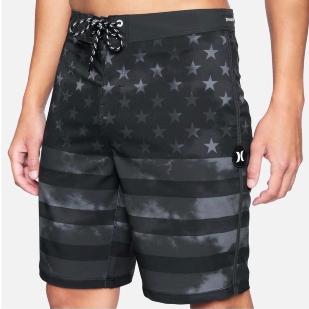 Hurley Phantom Independence Stars and Stripes 18" Boardshorts
